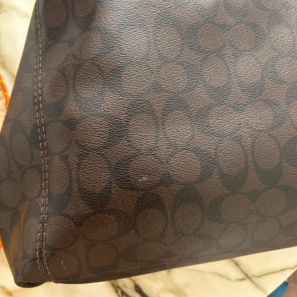 Coach New York City girl LARGE LEXY Brown and Black Preppy Shoulder Bag Y2k - Picture 6 of 9